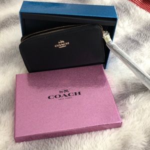 Coach smooth leather wristlet wallet
